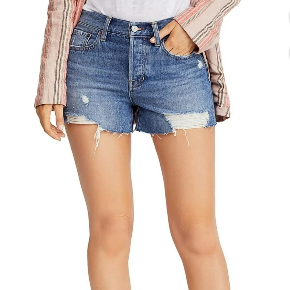 WE THE FREE Sofia Shorts Denim Cut-Off Mid Rise Distressed Button Fly Women's 25